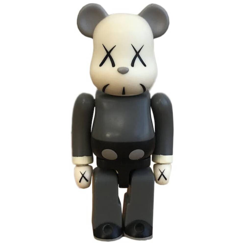 Фигурка виниловая KAWS Companion Bearbrick 100%, серый
Фигурка виниловая KAWS Companion Bearbrick 100%, серый