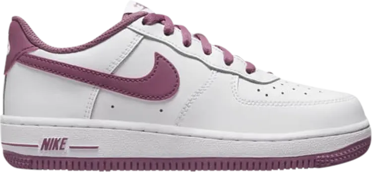 Кроссовки Nike Force 1 '06 PS 'White Light Bordeaux', белый
Кроссовки Nike Force 1 '06 PS 'White Light Bordeaux', белый
