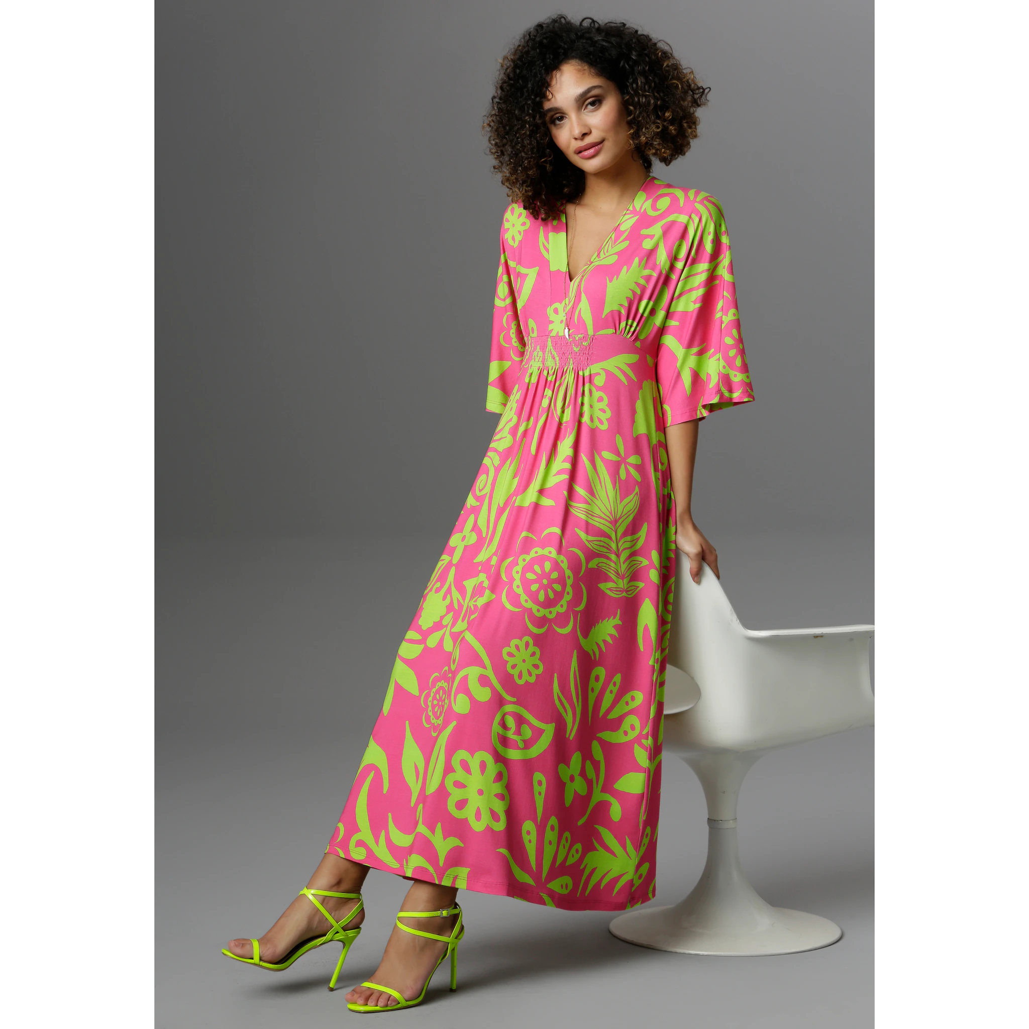 Платье макси Aniston SELECTED с широкими рукавами длиной 3/4, зеленый
Платье макси Aniston SELECTED с широкими рукавами длиной 3/4, зеленый