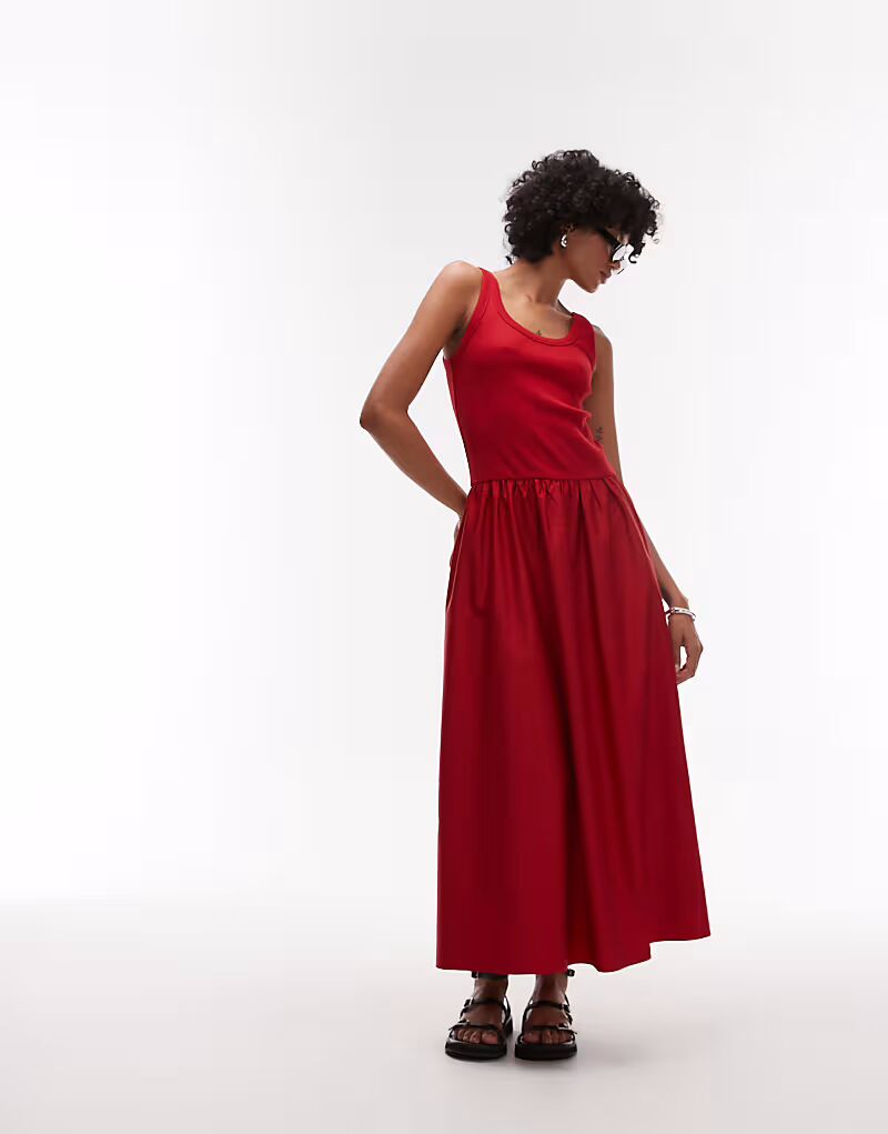 & Other Stories макси-платье из смеси трикотажа и ткани с объемным подолом красного цвета
& Other Stories макси-платье из смеси трикотажа и ткани с объемным подолом красного цвета