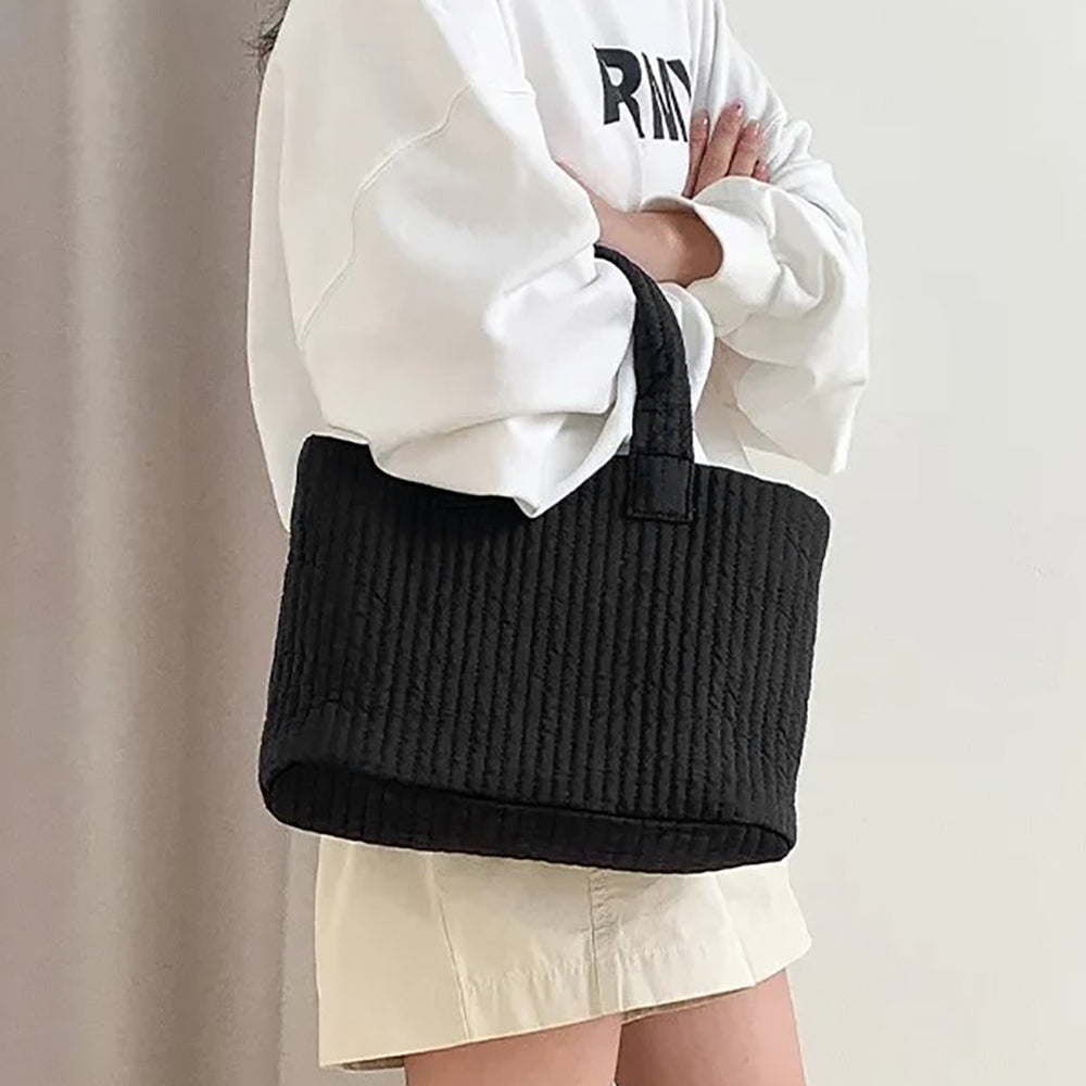 Стеганая утепленная сумка-тоут FASHNZFAB, черный
Стеганая утепленная сумка-тоут FASHNZFAB, черный