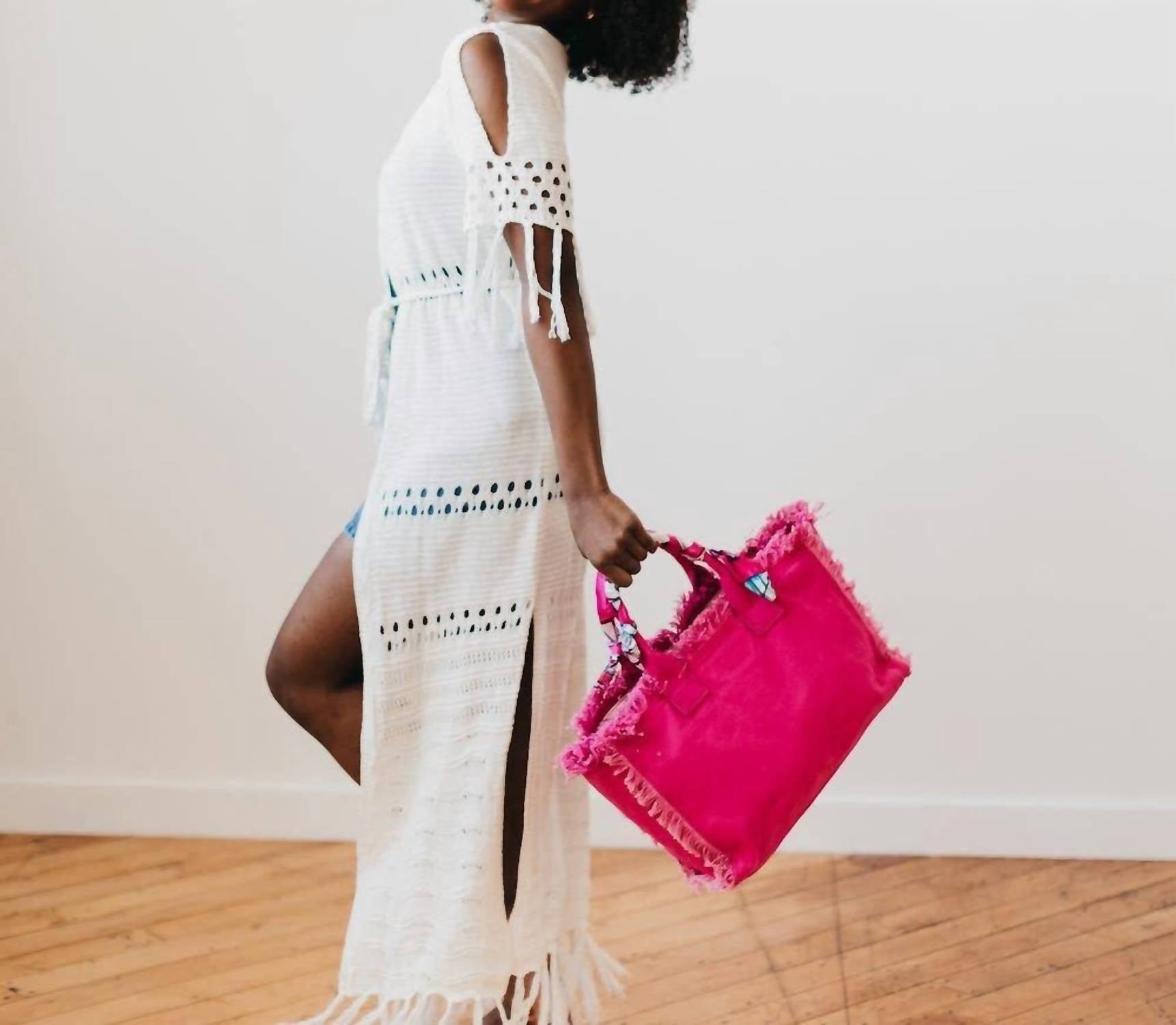 Сумка-шоппер с бахромой Barbiecore в цвете фуксия Pretty Simple
Сумка-шоппер с бахромой Barbiecore в цвете фуксия Pretty Simple