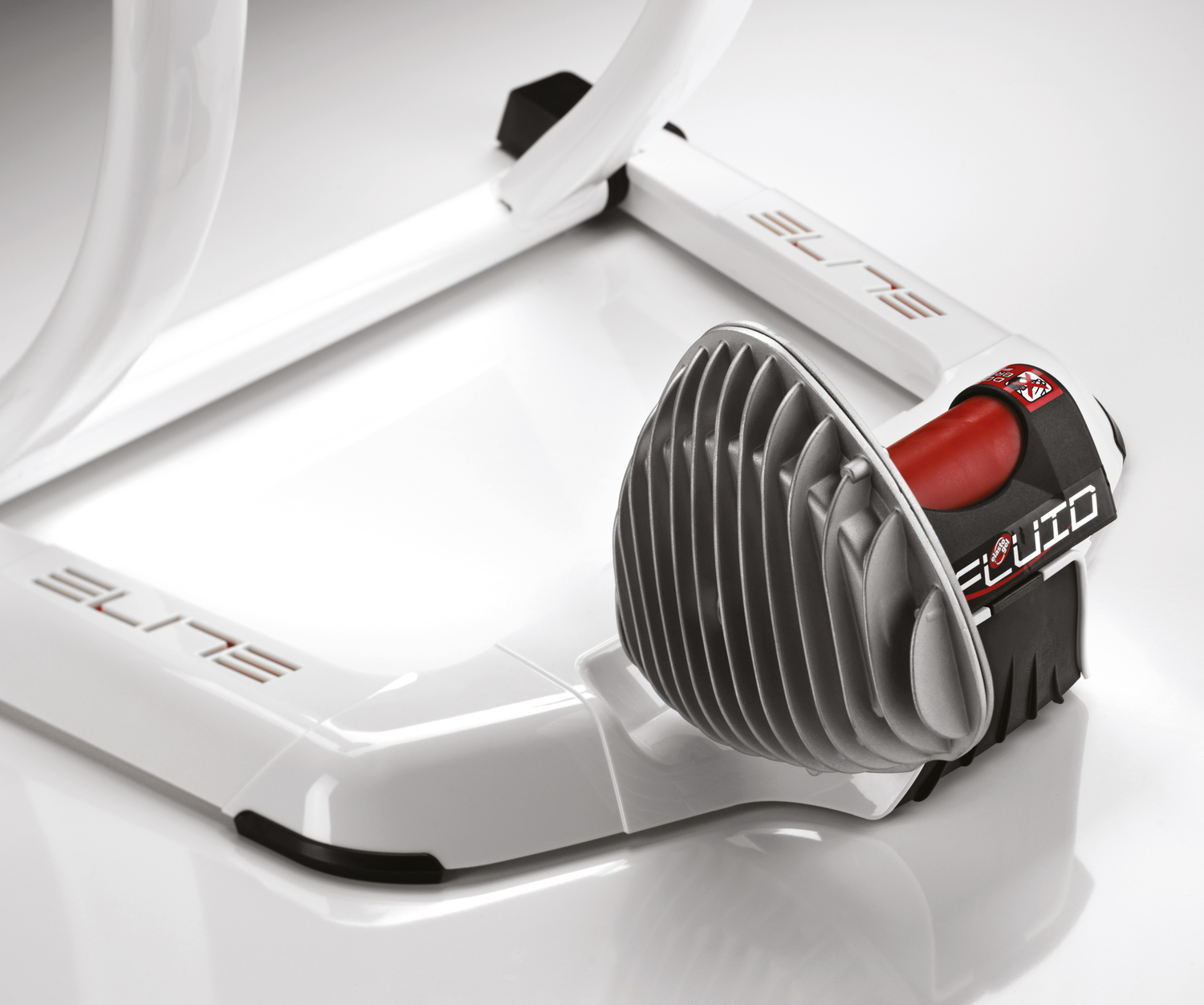 Велостанок Elite Qubo Fluid
Велостанок Elite Qubo Fluid