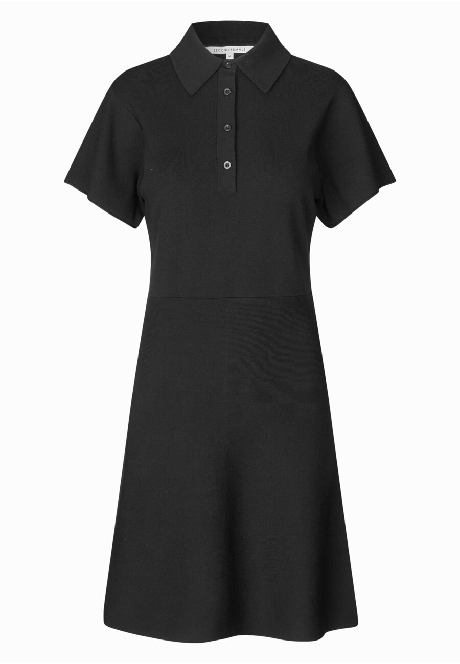 Вязаное платье SECOND FEMALE Stinna, черный
Вязаное платье SECOND FEMALE Stinna, черный