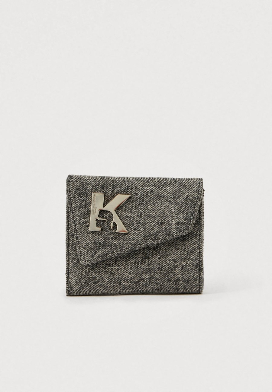 Кошелек Karl Lagerfeld Jeans Wallet, Washed Black/Black Denim
Кошелек Karl Lagerfeld Jeans Wallet, Washed Black/Black Denim