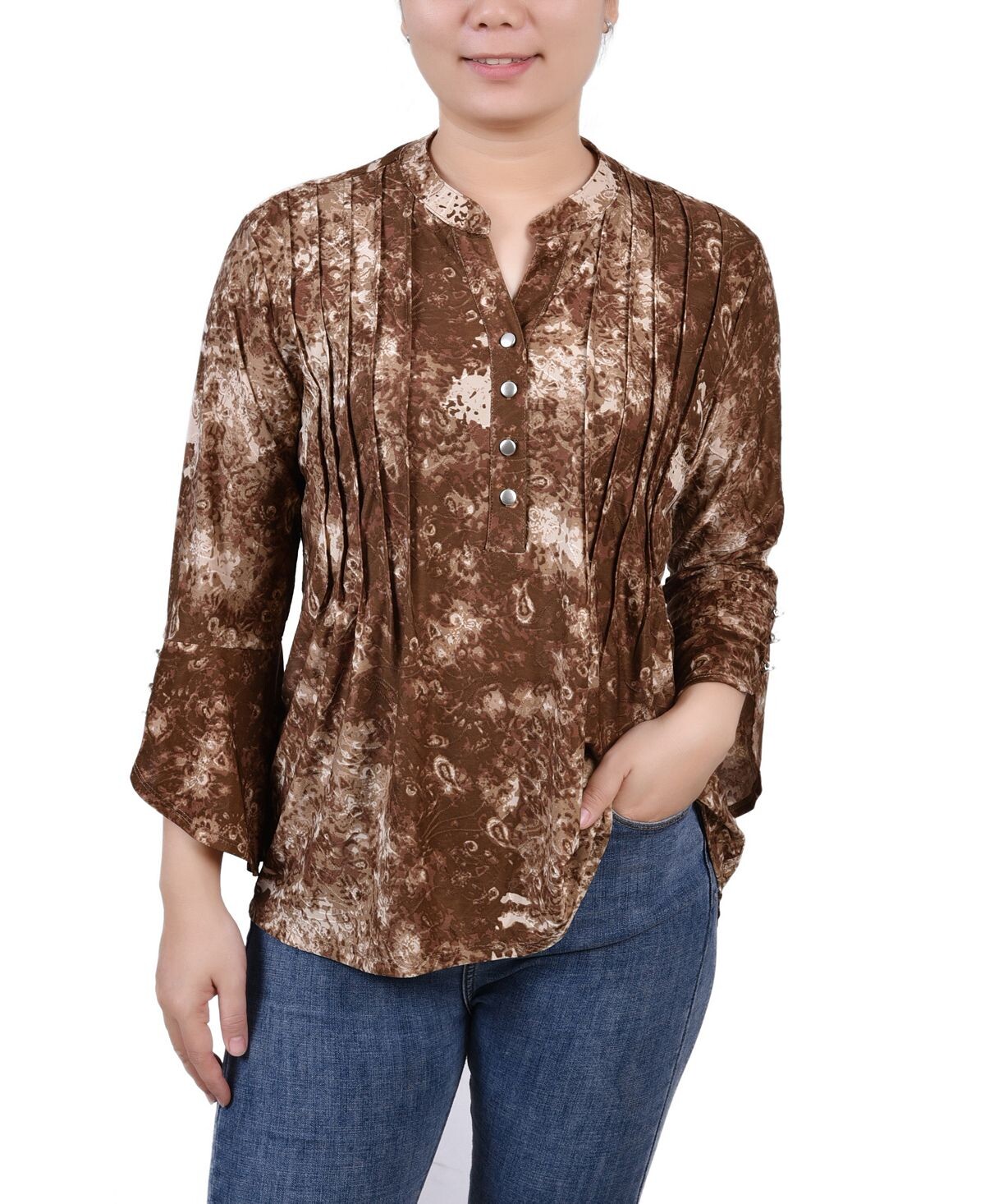 Женский топ с y-образным вырезом и расклешенными рукавами 3/4 внахлест NY Collection, мульти
Женский топ с y-образным вырезом и расклешенными рукавами 3/4 внахлест NY Collection, мульти