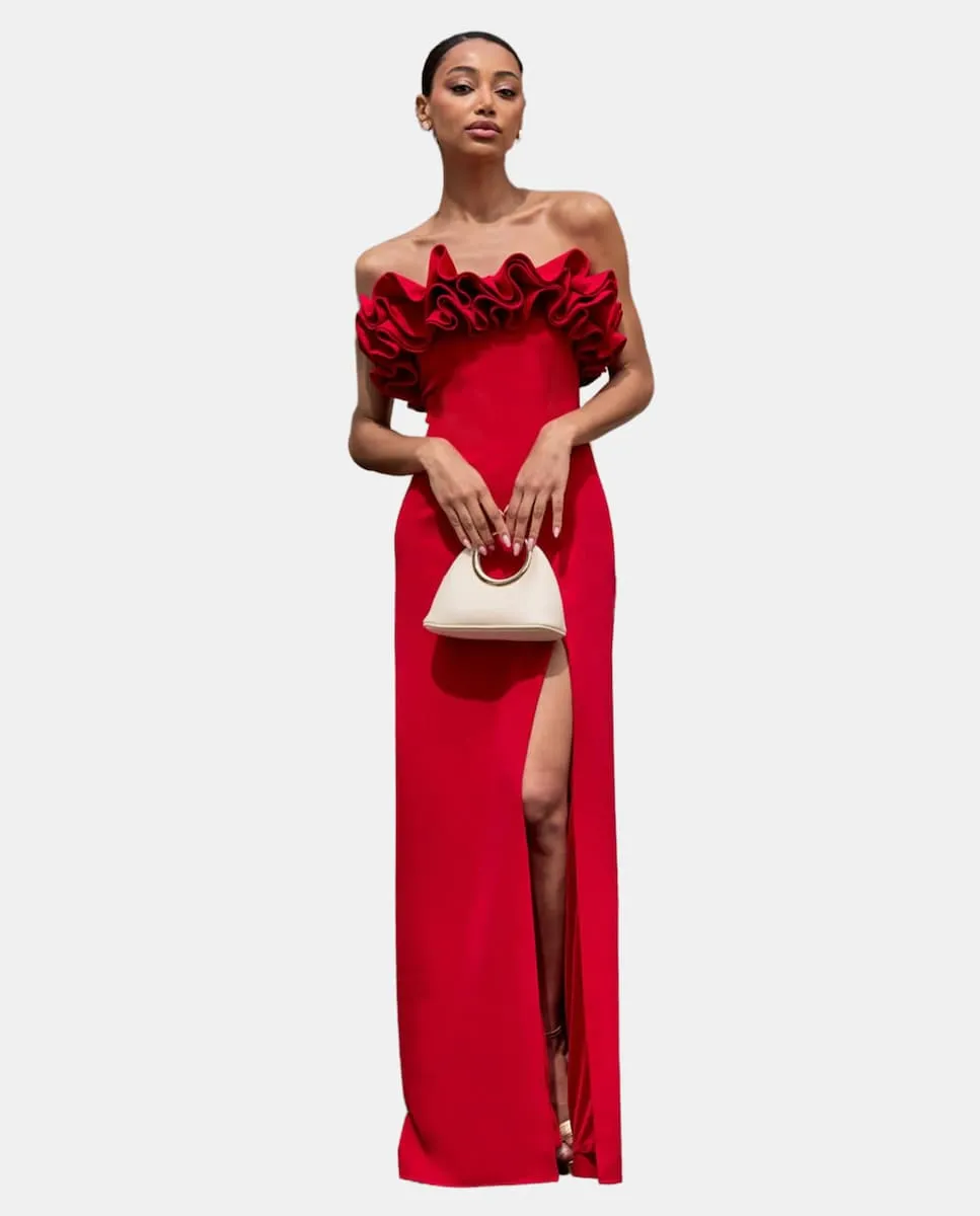 Длинное платье с декольте халтер и воланами Miphai, красный
Длинное платье с декольте халтер и воланами Miphai, красный