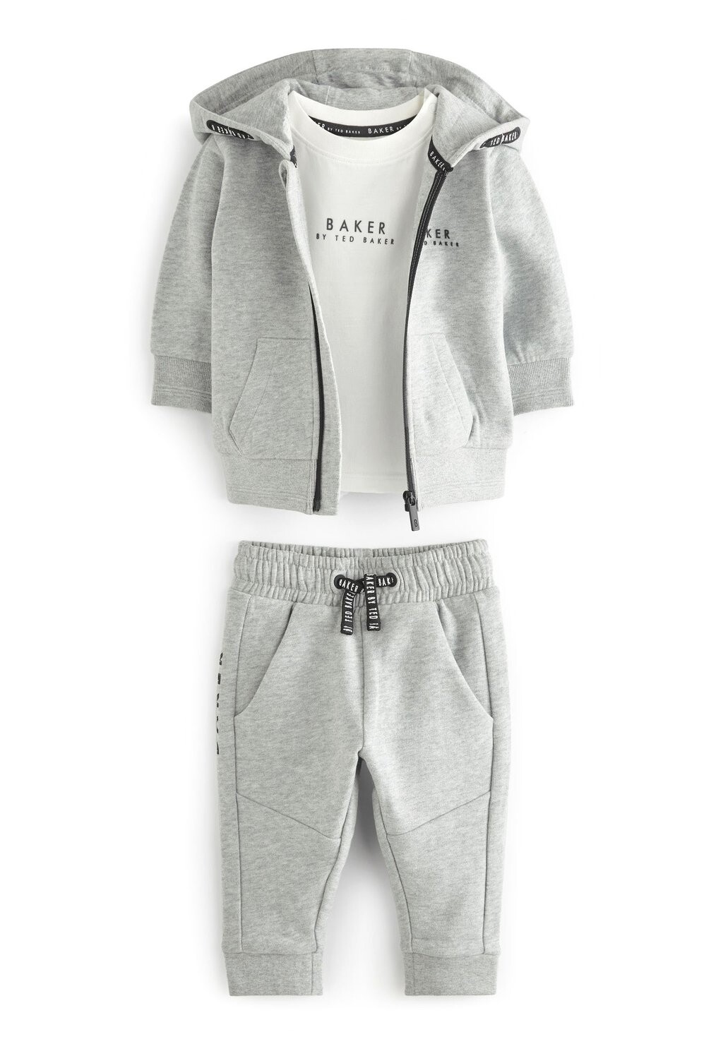 Спортивный костюм THREE PIECE SET Baker by Ted Baker, цвет grey 
Спортивный костюм THREE PIECE SET Baker by Ted Baker, цвет grey