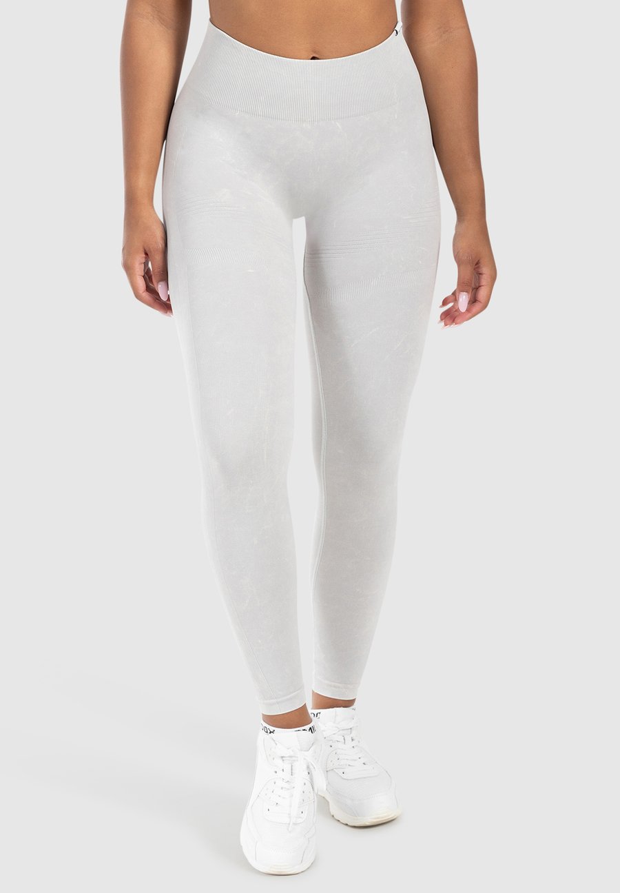 Леггинсы Smilodox SEAMLESS SCRUNCH YUNE, Acid Grau/Grey
Леггинсы Smilodox SEAMLESS SCRUNCH YUNE, Acid Grau/Grey