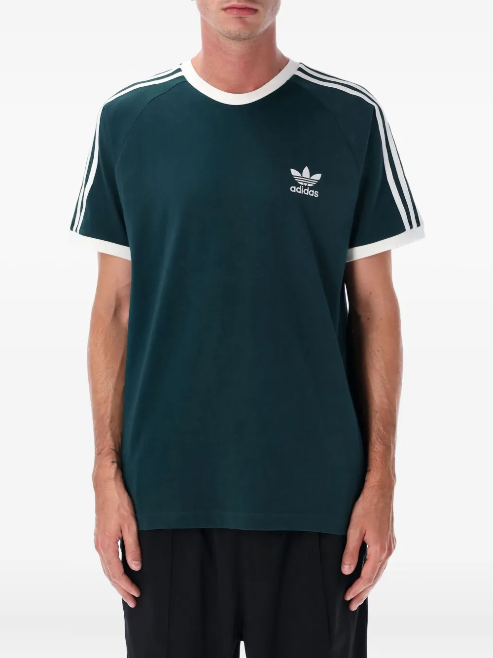 Футболка с вышитым логотипом Adidas, темно-зеленый
Футболка с вышитым логотипом Adidas, темно-зеленый