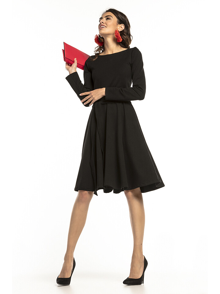 Платье Tessita, черный
Платье Tessita, черный