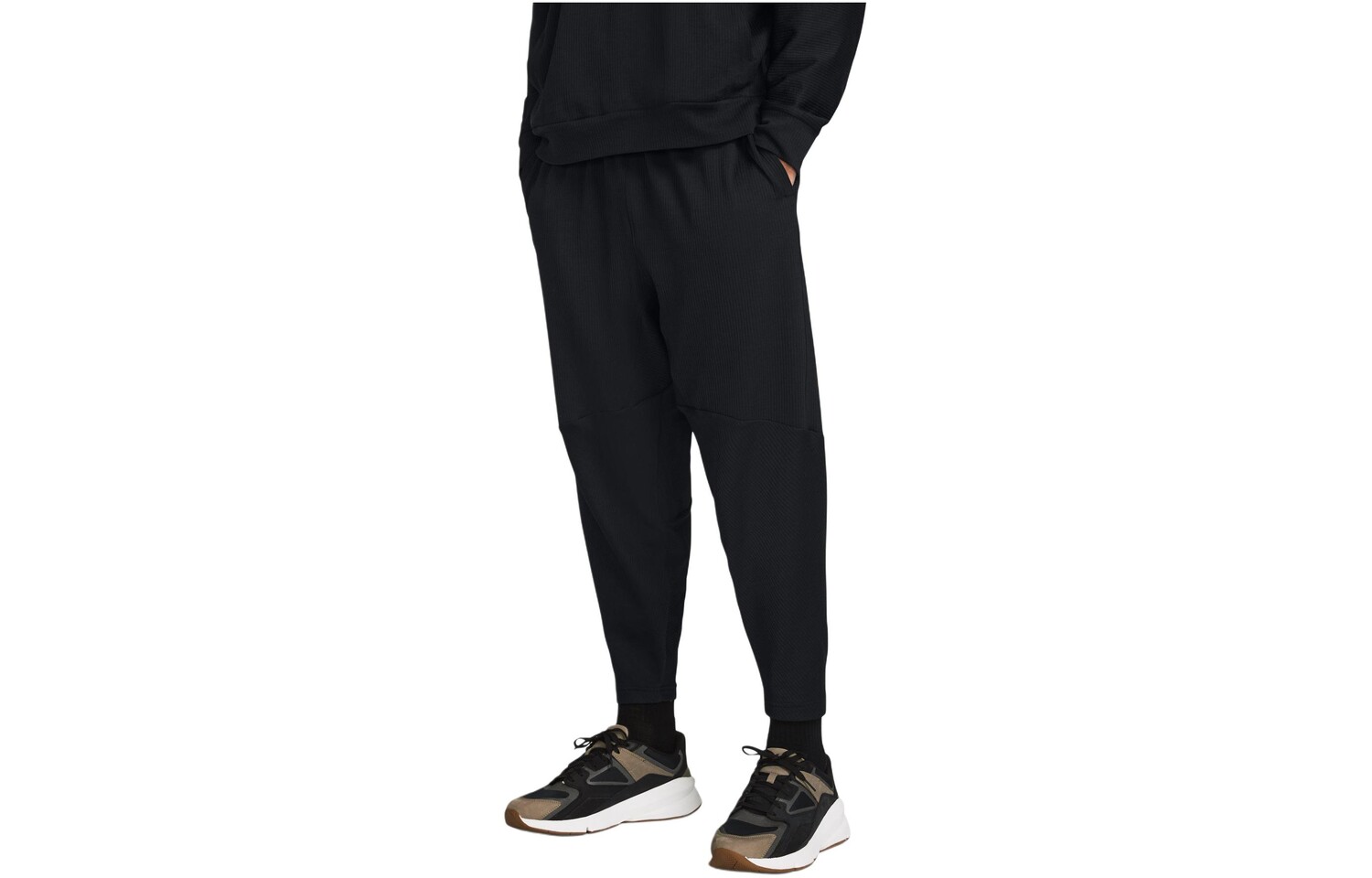 Мужские повседневные брюки Under Armour, цвет Black 
Мужские повседневные брюки Under Armour, цвет Black