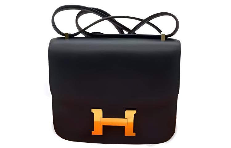 Hermes Сумка-мессенджер Constance Tadelakt из кожи, мини, женская, черная
Hermes Сумка-мессенджер Constance Tadelakt из кожи, мини, женская, черная