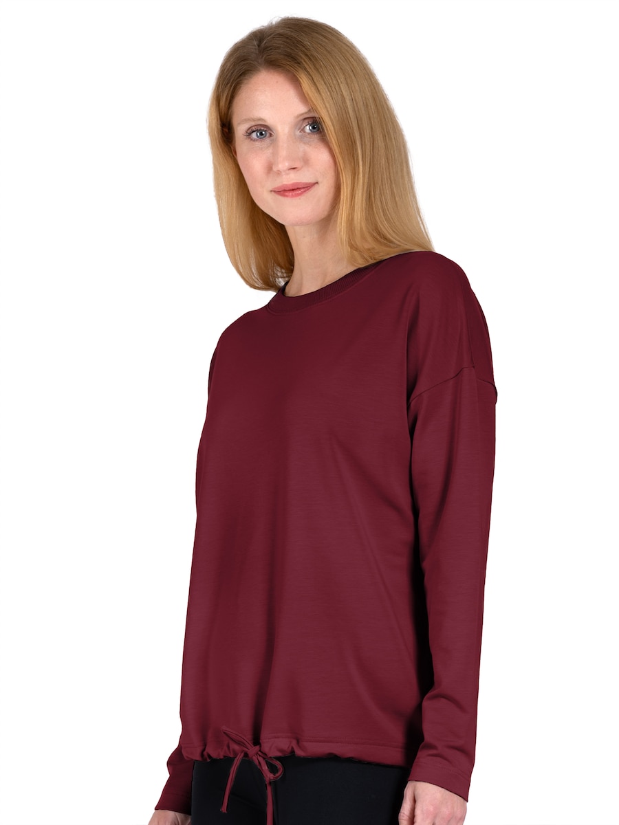 Спортивный свитер Magadi Gigi, бургундия
Спортивный свитер Magadi Gigi, бургундия