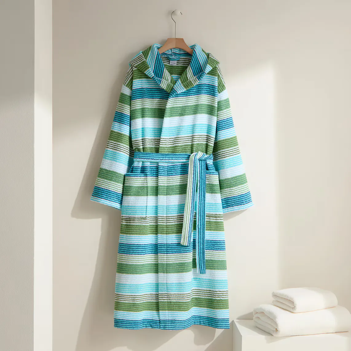 Хлопковый халат 380 гр/м2 Rainbow El Corte Inglés, разноцветный
Хлопковый халат 380 гр/м2 Rainbow El Corte Inglés, разноцветный