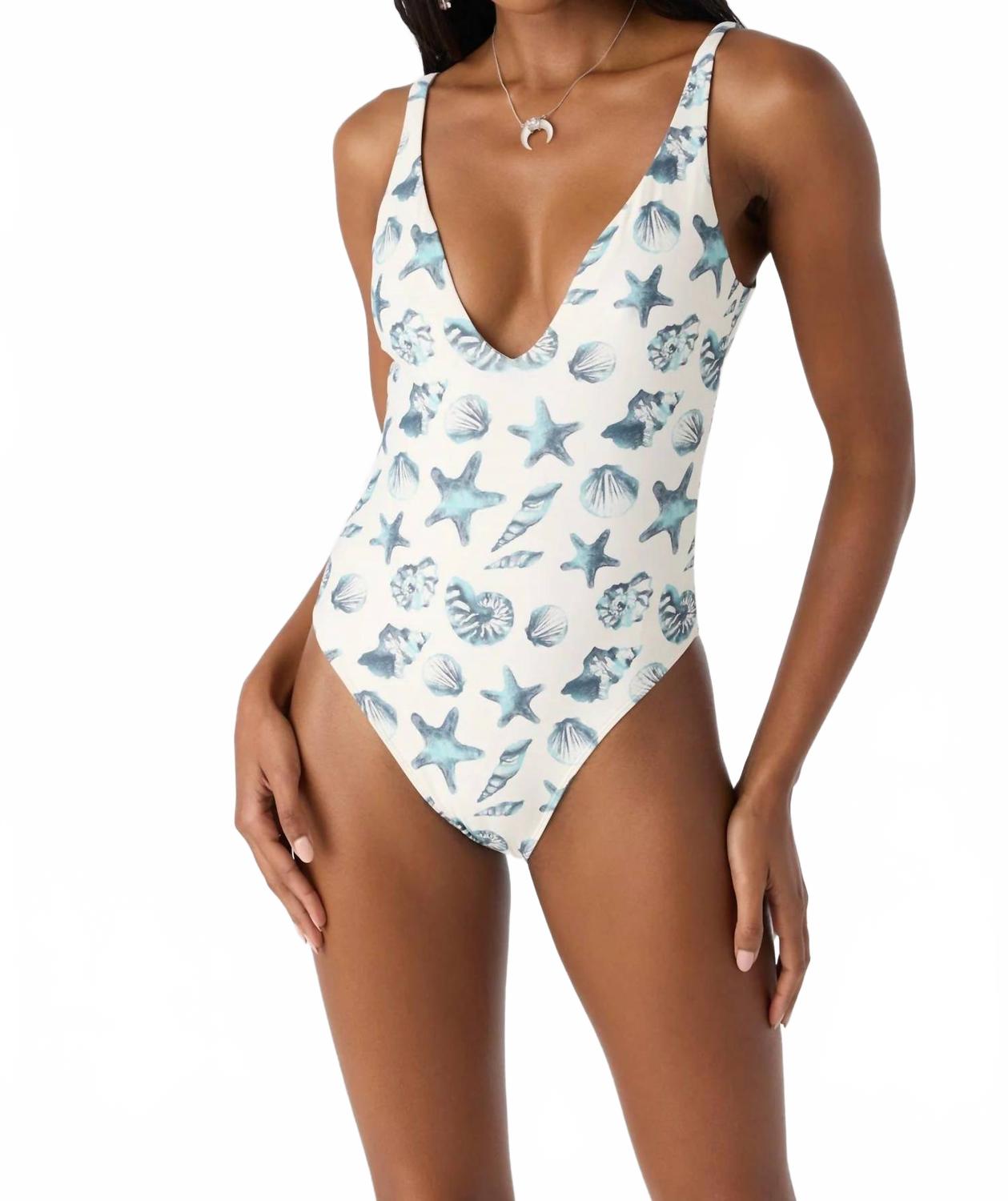 Сольвотер Эссеншиалс Эджвотер Цельный купальник в цвете ваниль O'Neill, Vanilla
Сольвотер Эссеншиалс Эджвотер Цельный купальник в цвете ваниль O'Neill, Vanilla