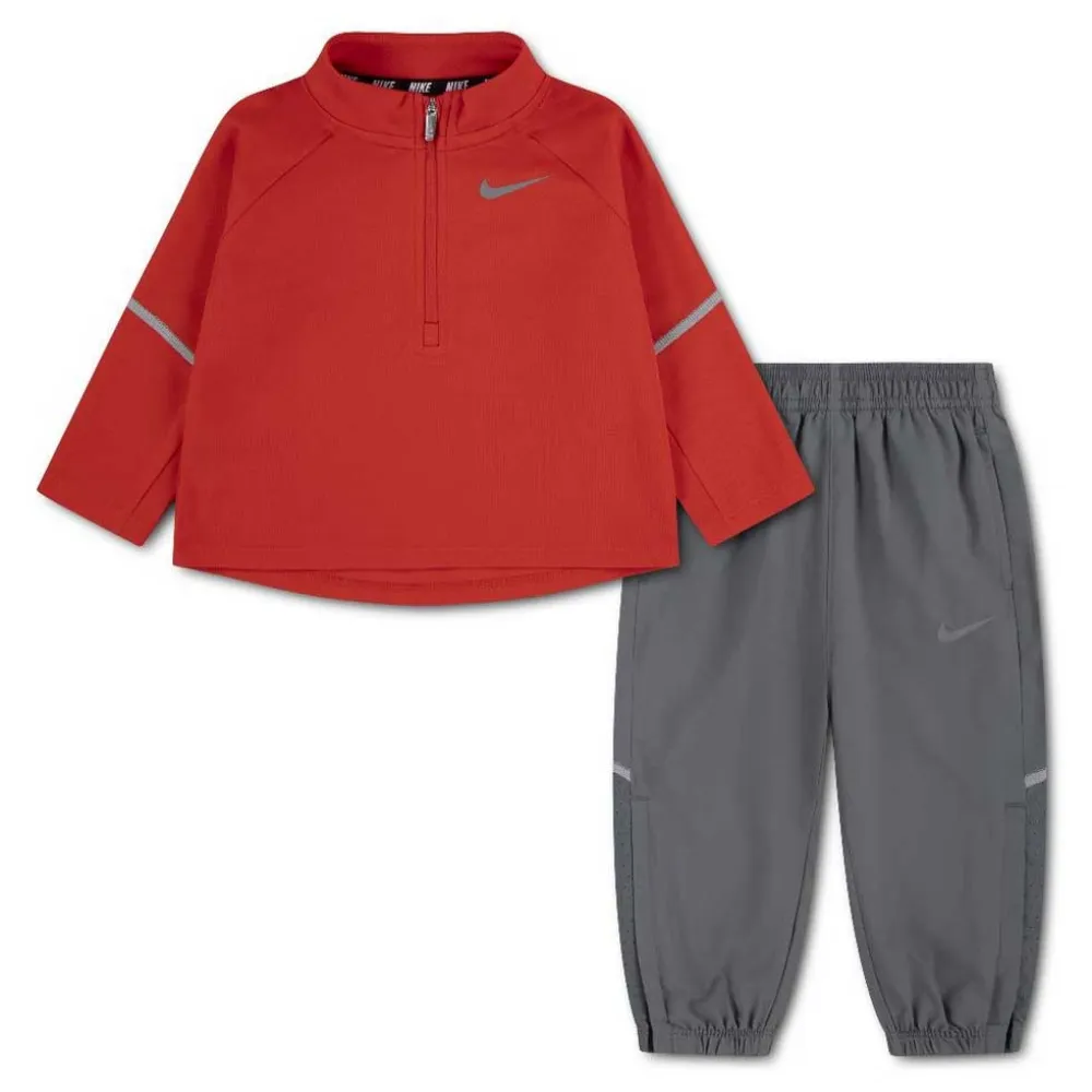 Комплект Nike Dri Fit Miler, красный
Комплект Nike Dri Fit Miler, красный