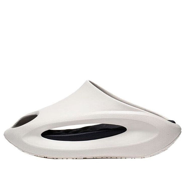 Тапочки юнью убивают Li-Ning, белый
Тапочки юнью убивают Li-Ning, белый