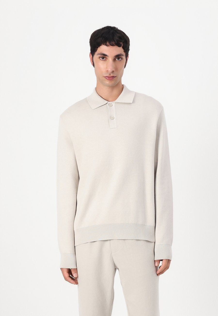 Поло Samsøe Samsøe SANINO POLO , Moonstruck/Light Grey, Серый, Поло Samsøe Samsøe SANINO POLO , Moonstruck/Light Grey
Поло Samsøe Samsøe SANINO POLO , Moonstruck/Light Grey, Серый, Поло Samsøe Samsøe SANINO POLO , Moonstruck/Light Grey