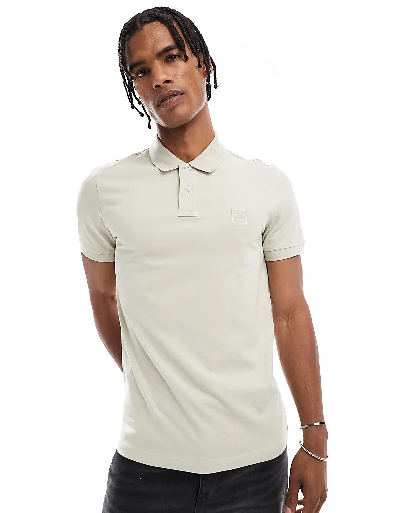 Рубашка-поло Boss Orange Passenger светло-бежевого цвета
Рубашка-поло Boss Orange Passenger светло-бежевого цвета