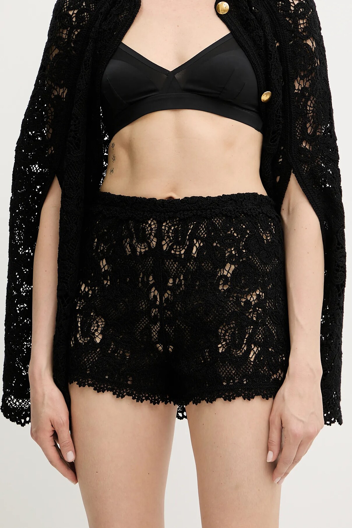 Хлопковые шорты Twinset, черный
Хлопковые шорты Twinset, черный