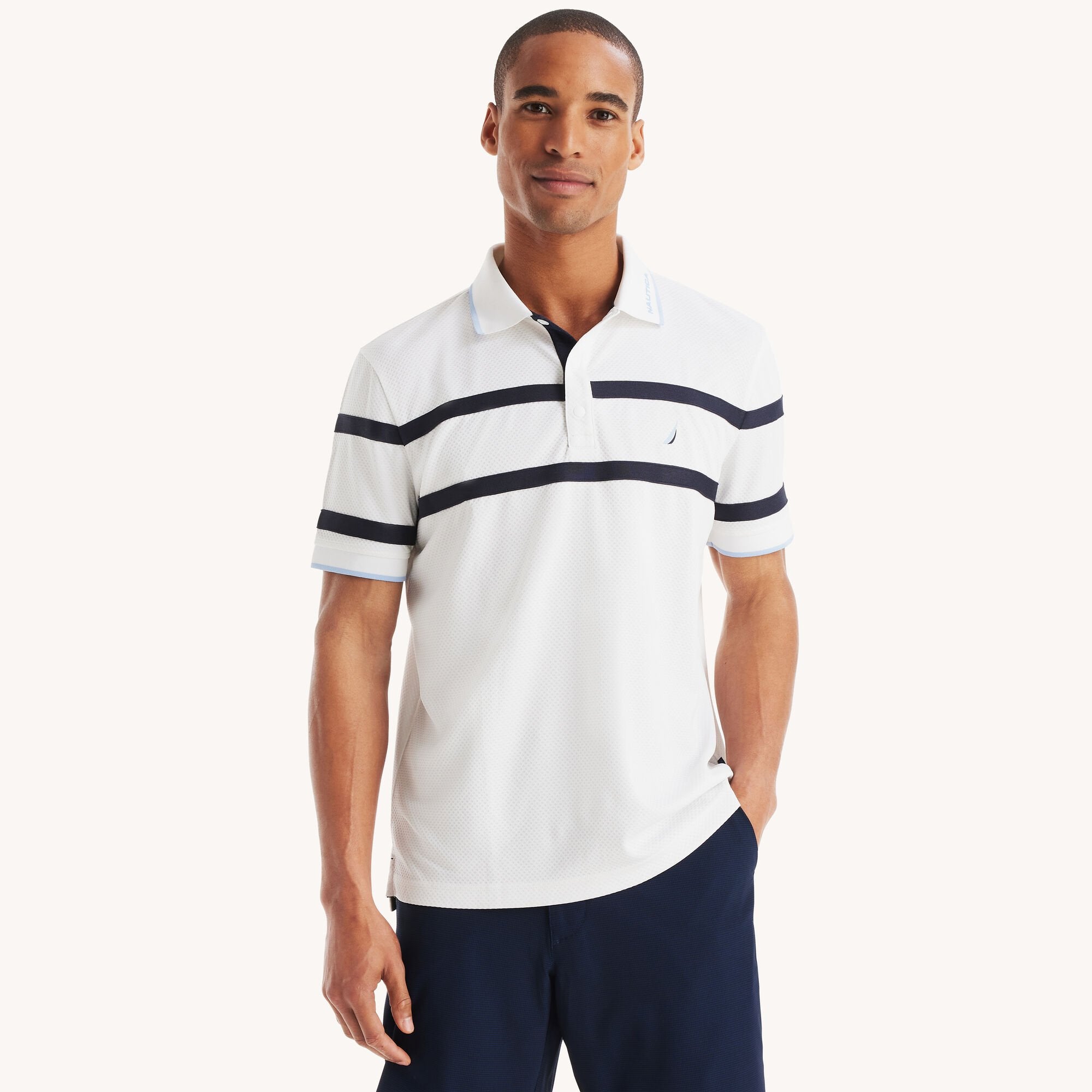 Мужская футболка-поло классического кроя Nautica Navtech, цвет bright white
Мужская футболка-поло классического кроя Nautica Navtech, цвет bright white