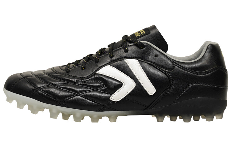 Футбольные бутсы унисекс с низким верхом Kelme
Футбольные бутсы унисекс с низким верхом Kelme