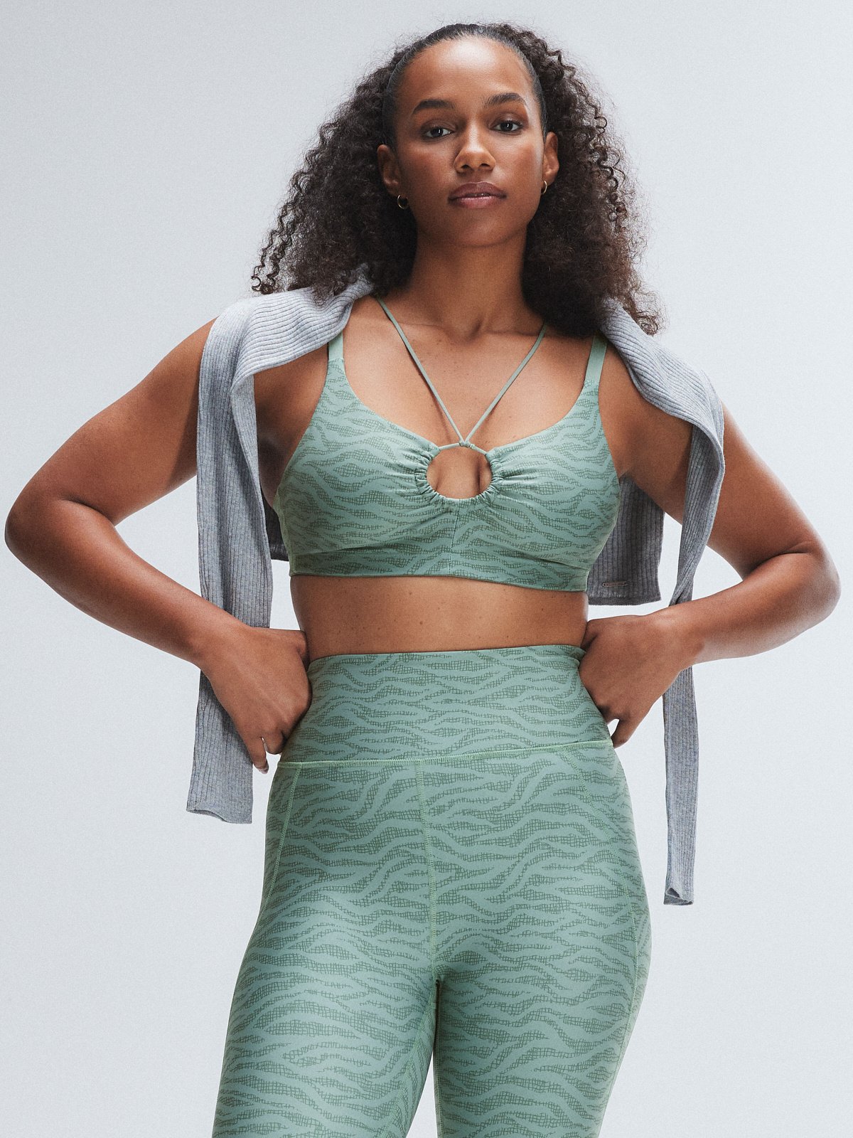 Спортивный бюстгальтер Savage X Fenty Wildcat Low-Impact, цвет Willow Green Tiger Stripe Print
Спортивный бюстгальтер Savage X Fenty Wildcat Low-Impact, цвет Willow Green Tiger Stripe Print