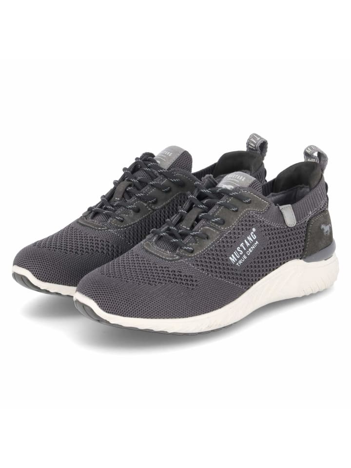 Низкие кроссовки Mustang, серый
Низкие кроссовки Mustang, серый