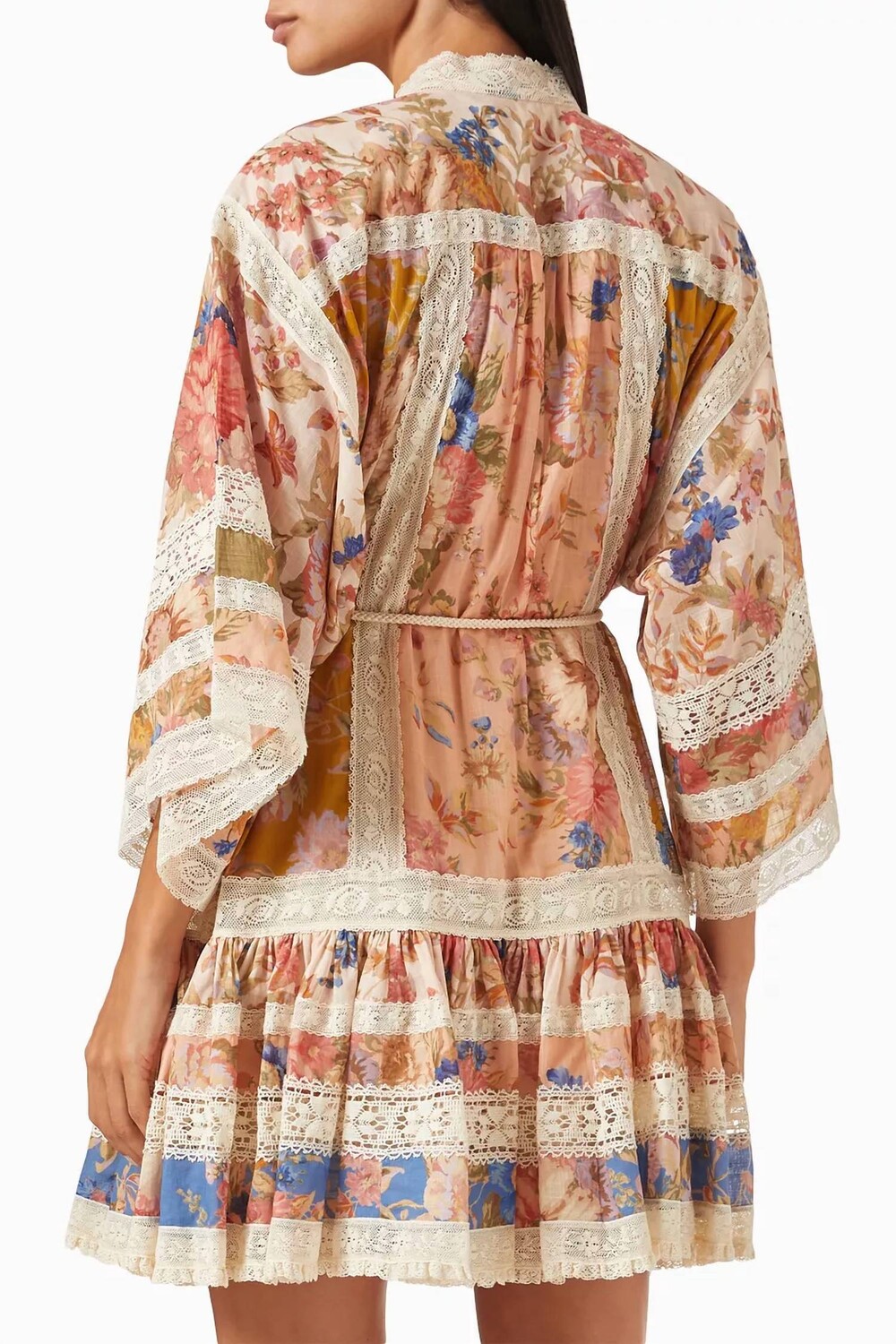 Сплетенное мини-платье August с кружевной отделкой Zimmermann
Сплетенное мини-платье August с кружевной отделкой Zimmermann