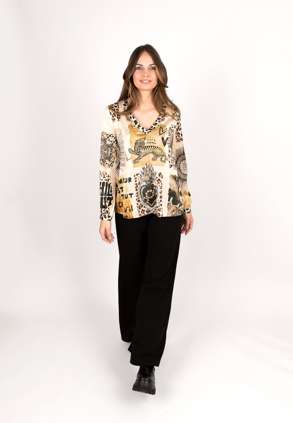 Блуза PATCH WITH TIGER Grace, бежевый
Блуза PATCH WITH TIGER Grace, бежевый