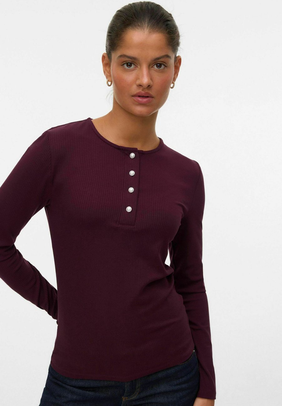 Топ Vero Moda Long sleeved top, Winetasting/Bordeaux
Топ Vero Moda Long sleeved top, Winetasting/Bordeaux