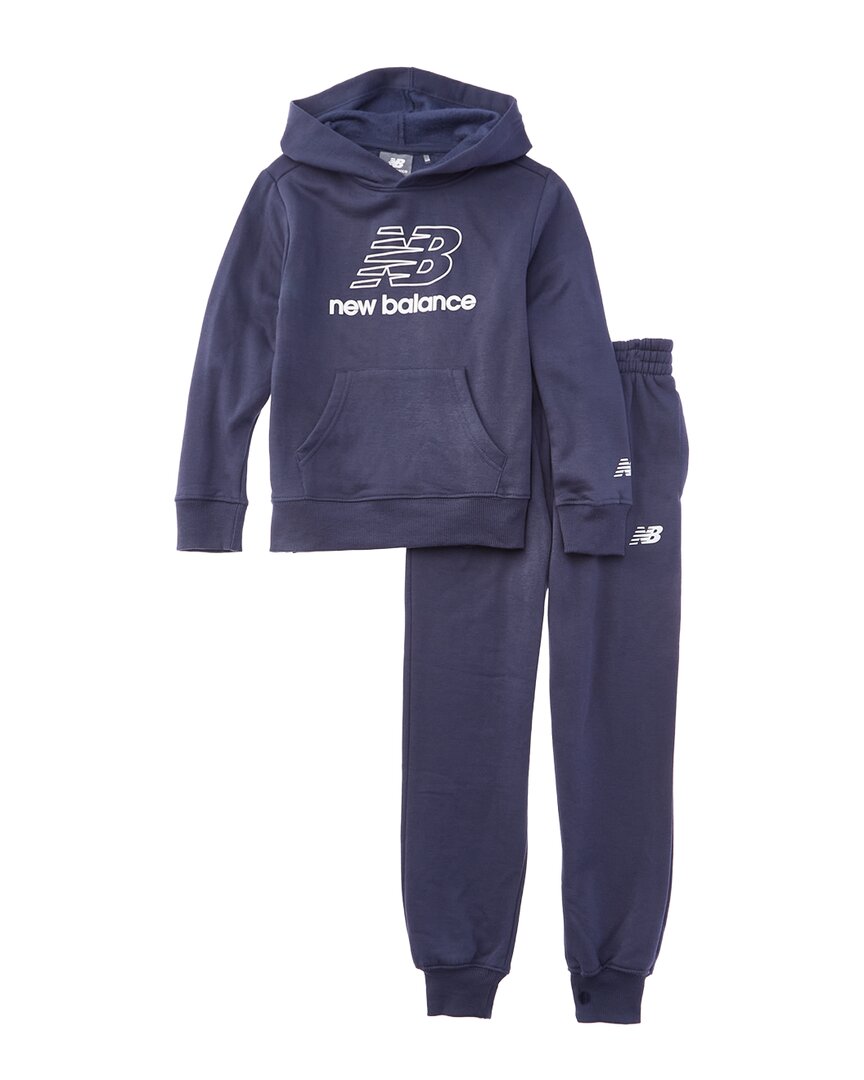Комплект New Balance из 2 предметов: флисовая толстовка и спортивные штаны, синий
Комплект New Balance из 2 предметов: флисовая толстовка и спортивные штаны, синий