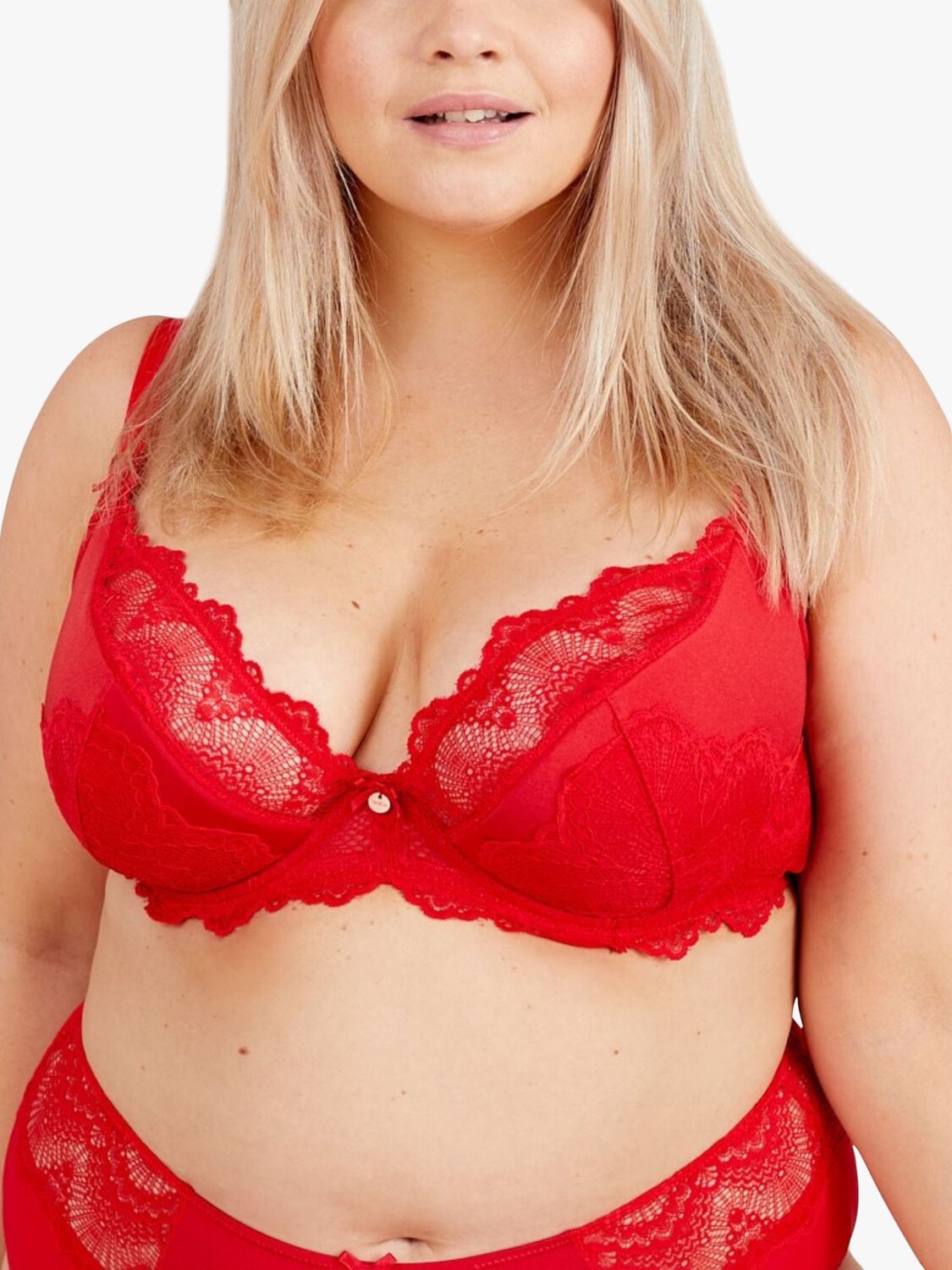 Oola Belgium Бюстгальтер с кружевными полусферами и веерами, красный
Oola Belgium Бюстгальтер с кружевными полусферами и веерами, красный