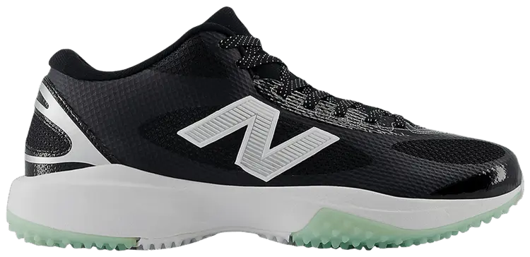Кроссовки New Balance FreezeLX v5 Turf 'Black White Silver Metallic', черный
Кроссовки New Balance FreezeLX v5 Turf 'Black White Silver Metallic', черный