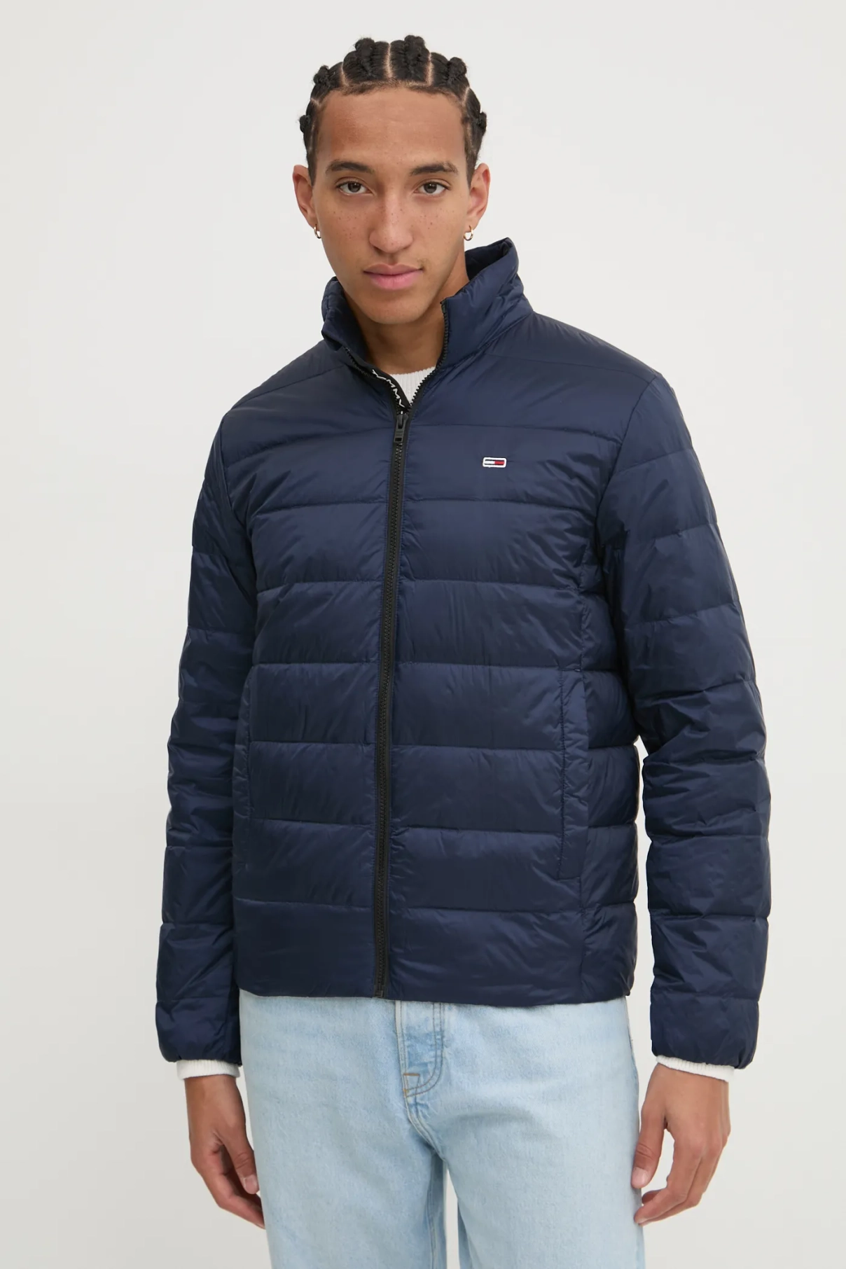 Пуховик мужской Tommy Jeans, темно-синий 
Пуховик мужской Tommy Jeans, темно-синий