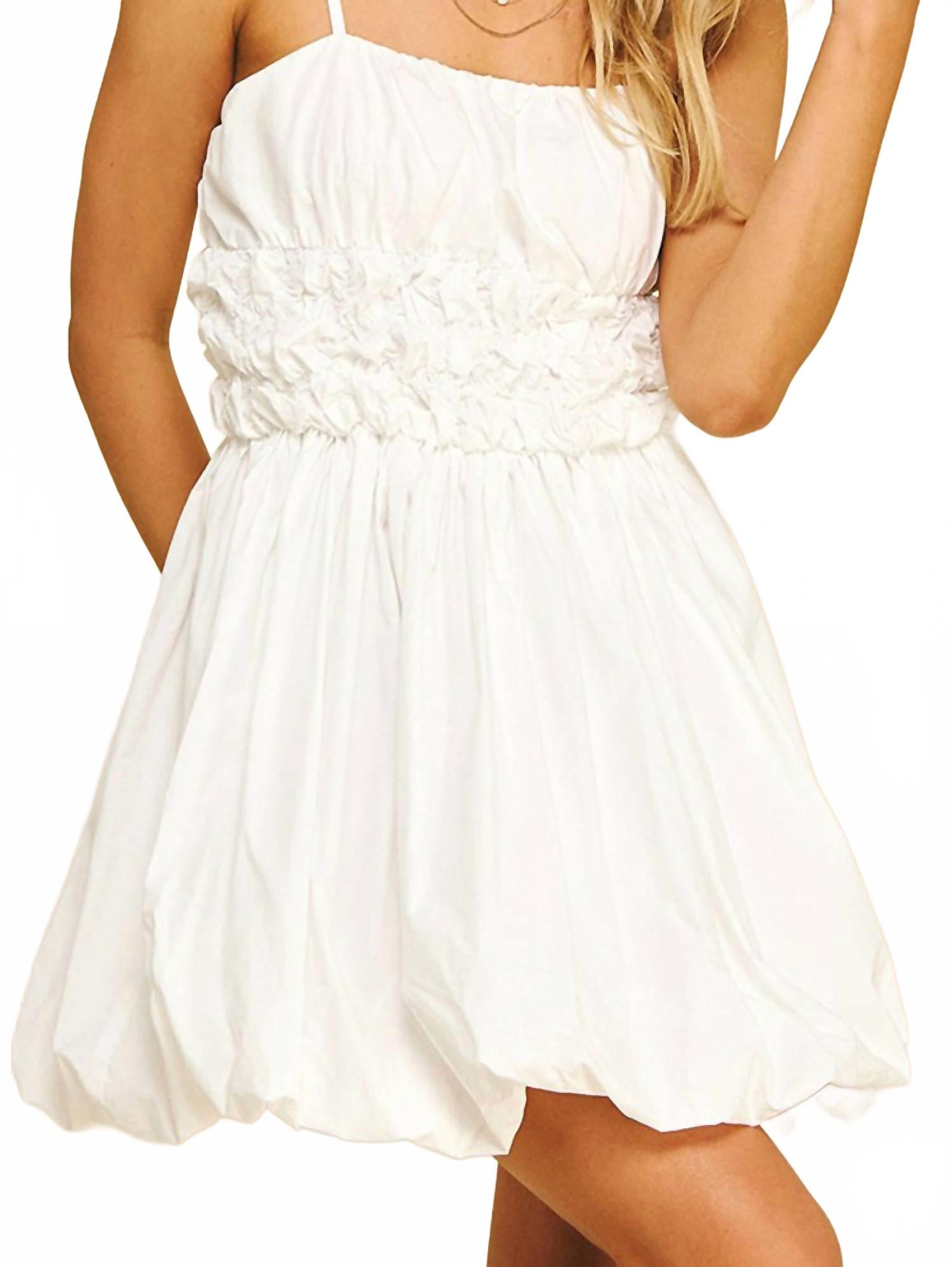 Женское белое мини-платье с пузырьковым подолом PINCH
Женское белое мини-платье с пузырьковым подолом PINCH