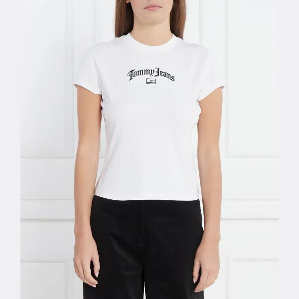 Футболка стандартного кроя bby в стиле гранж Tommy Hilfiger, белый
Футболка стандартного кроя bby в стиле гранж Tommy Hilfiger, белый