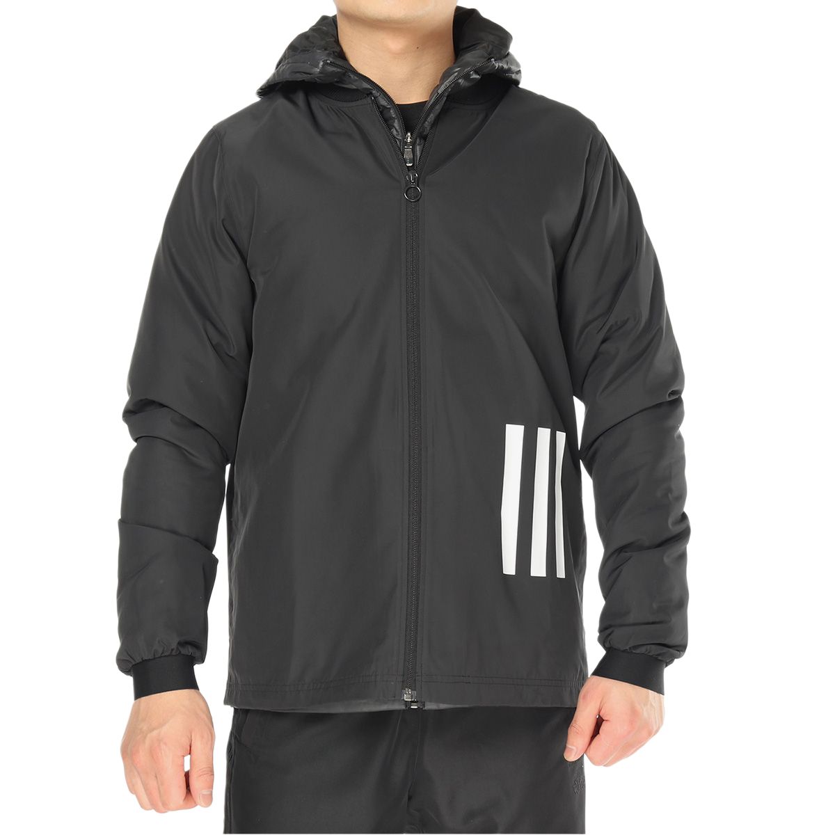 Adidas Пуховик мужской черный
Adidas Пуховик мужской черный