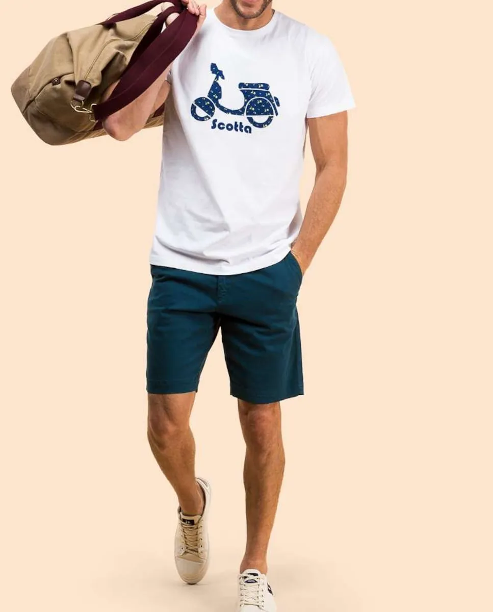 Мужские бермуды однотонные темно-синие Scotta 1985, темно-синий
Мужские бермуды однотонные темно-синие Scotta 1985, темно-синий