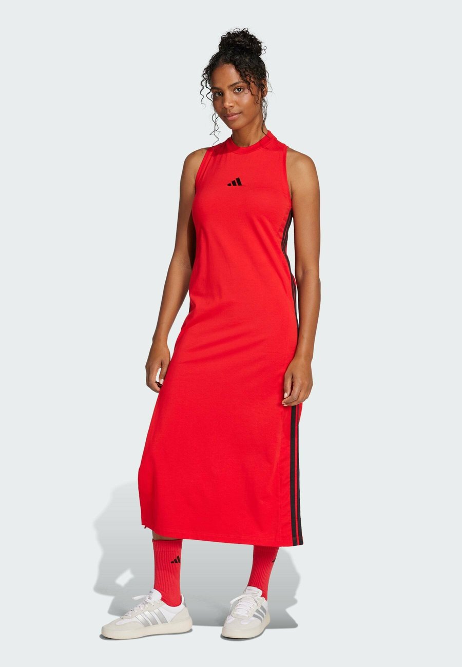 Платье Adidas Sportswear ESSENTIALS 3-STRIPES LONG RACERBACK, Pure Ruby Black/Red
Платье Adidas Sportswear ESSENTIALS 3-STRIPES LONG RACERBACK, Pure Ruby Black/Red