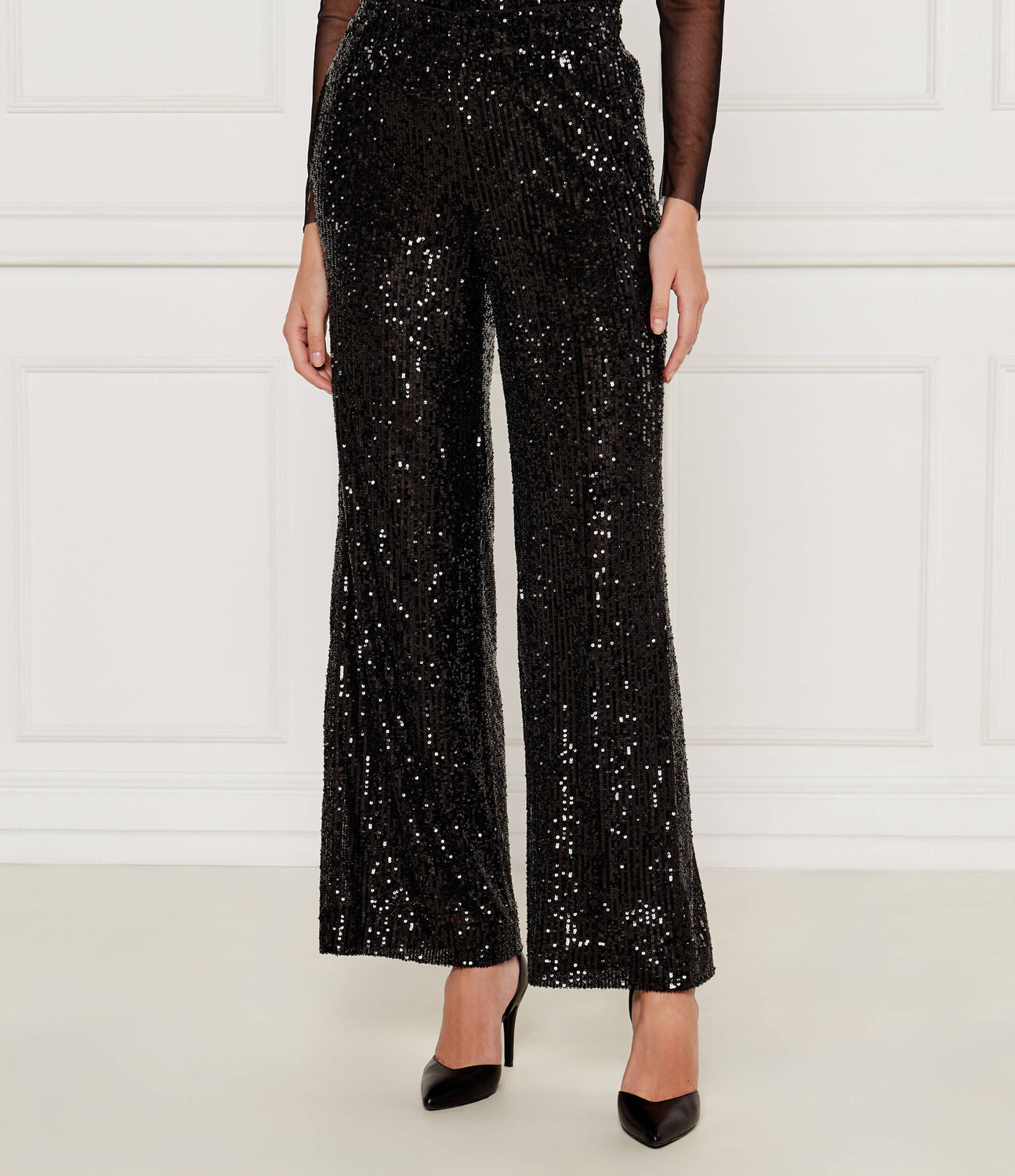 Брюки Marc Cain flare fit, черный
Брюки Marc Cain flare fit, черный