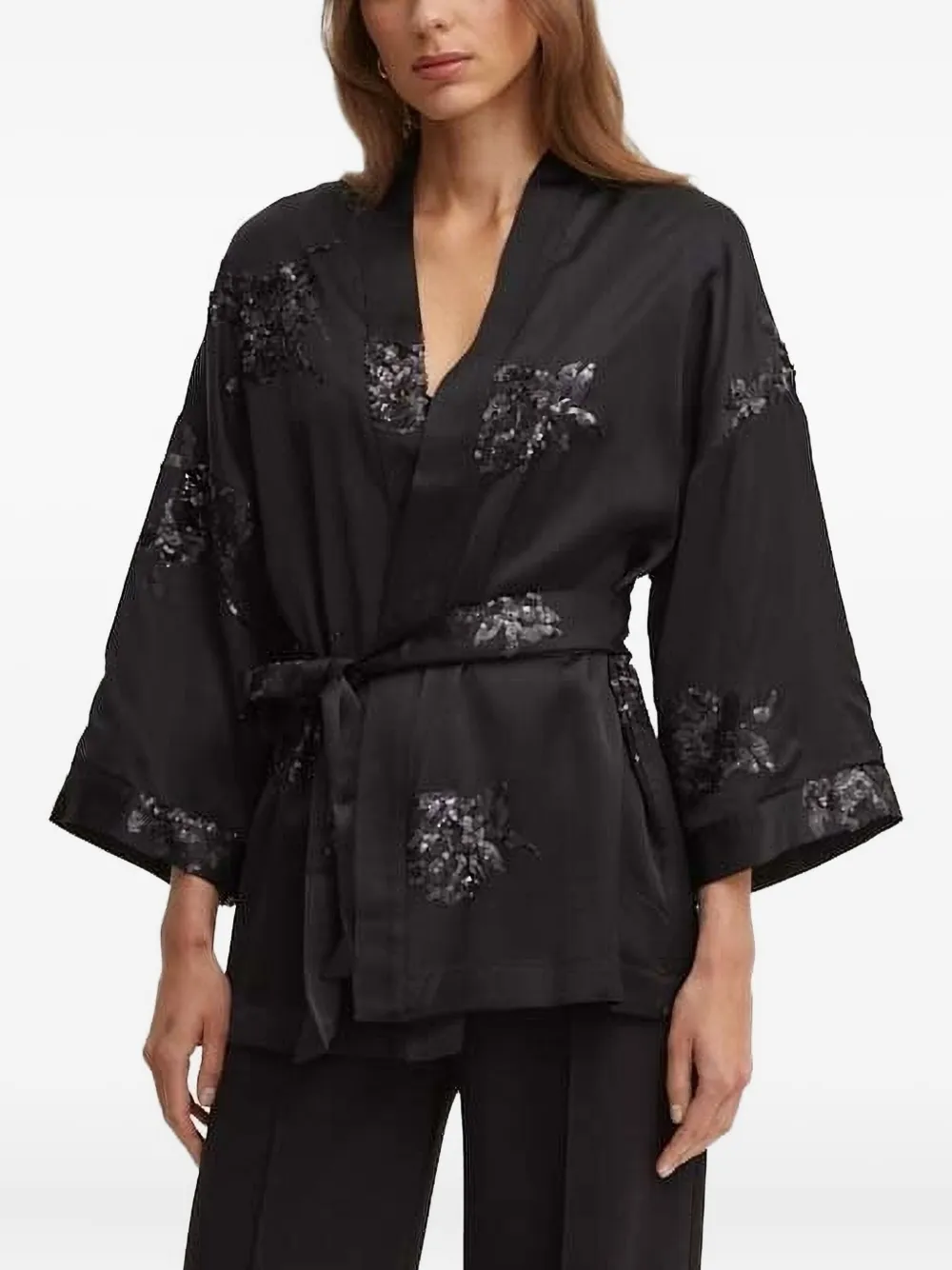 Топ с пайетками Sandro Ferrone, черный
Топ с пайетками Sandro Ferrone, черный