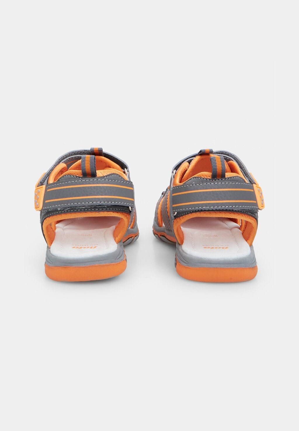 Сандалии Bata, серый
Сандалии Bata, серый