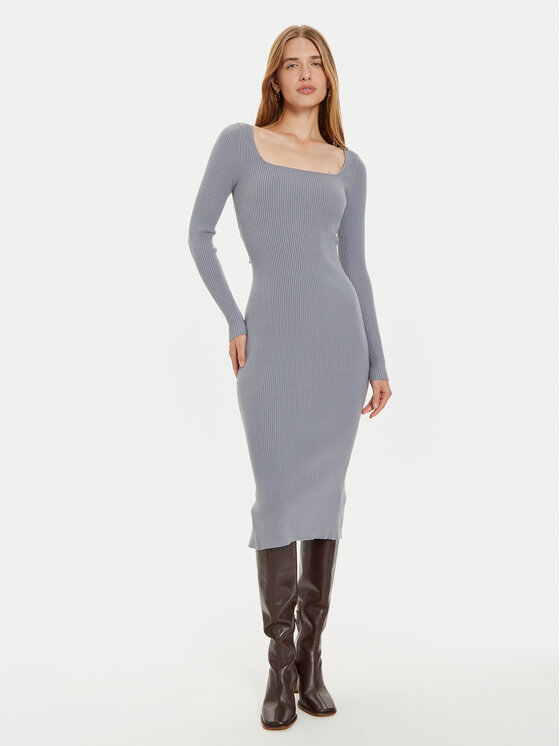 Платье на каждый день, стандартного кроя Guess, синий
Платье на каждый день, стандартного кроя Guess, синий