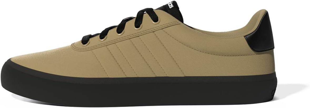 Мужские кроссовки Adidas Vulcraid3r, белый/черный/бежевый
Мужские кроссовки Adidas Vulcraid3r, белый/черный/бежевый