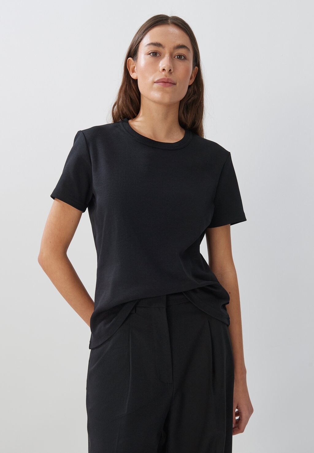 Футболка базовая KEIKI someday., цвет black
Футболка базовая KEIKI someday., цвет black