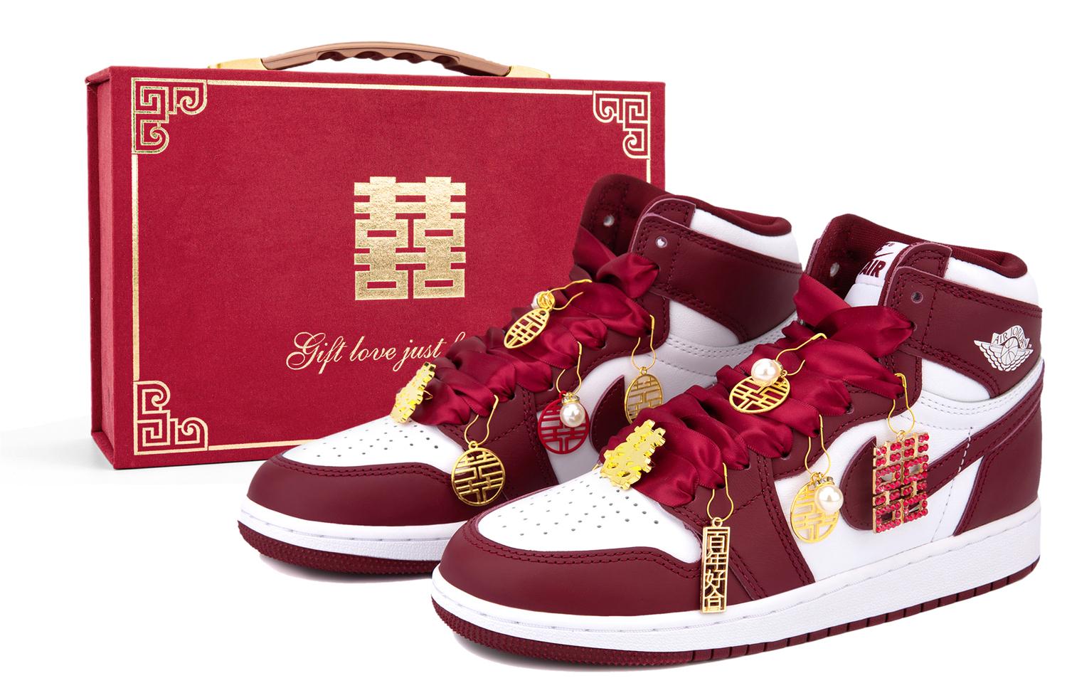 Баскетбольные кроссовки Air 1 с противоскользящим покрытием и износостойким верхом для детей и подростков Jordan, белый/красный
Баскетбольные кроссовки Air 1 с противоскользящим покрытием и износостойким верхом для детей и подростков Jordan, белый/красный