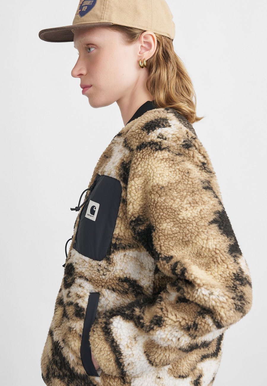 Флисовая куртка Carhartt WIP JANET LINER, Multi-Coloured/Black/Multi-Coloured
Флисовая куртка Carhartt WIP JANET LINER, Multi-Coloured/Black/Multi-Coloured