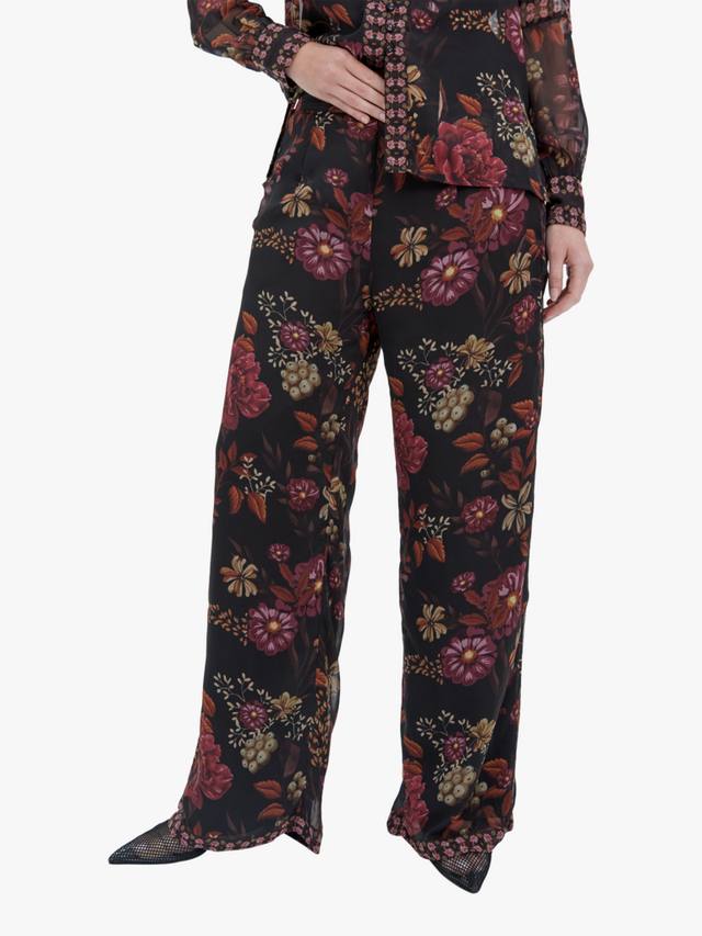 Брюки в цветочек из осины Raishma, черный
Брюки в цветочек из осины Raishma, черный